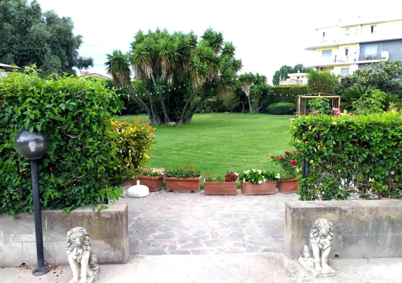 Grand Comfort Apartment - Two-Bedroom Suite - Fiumicino Airport - Self Check-In