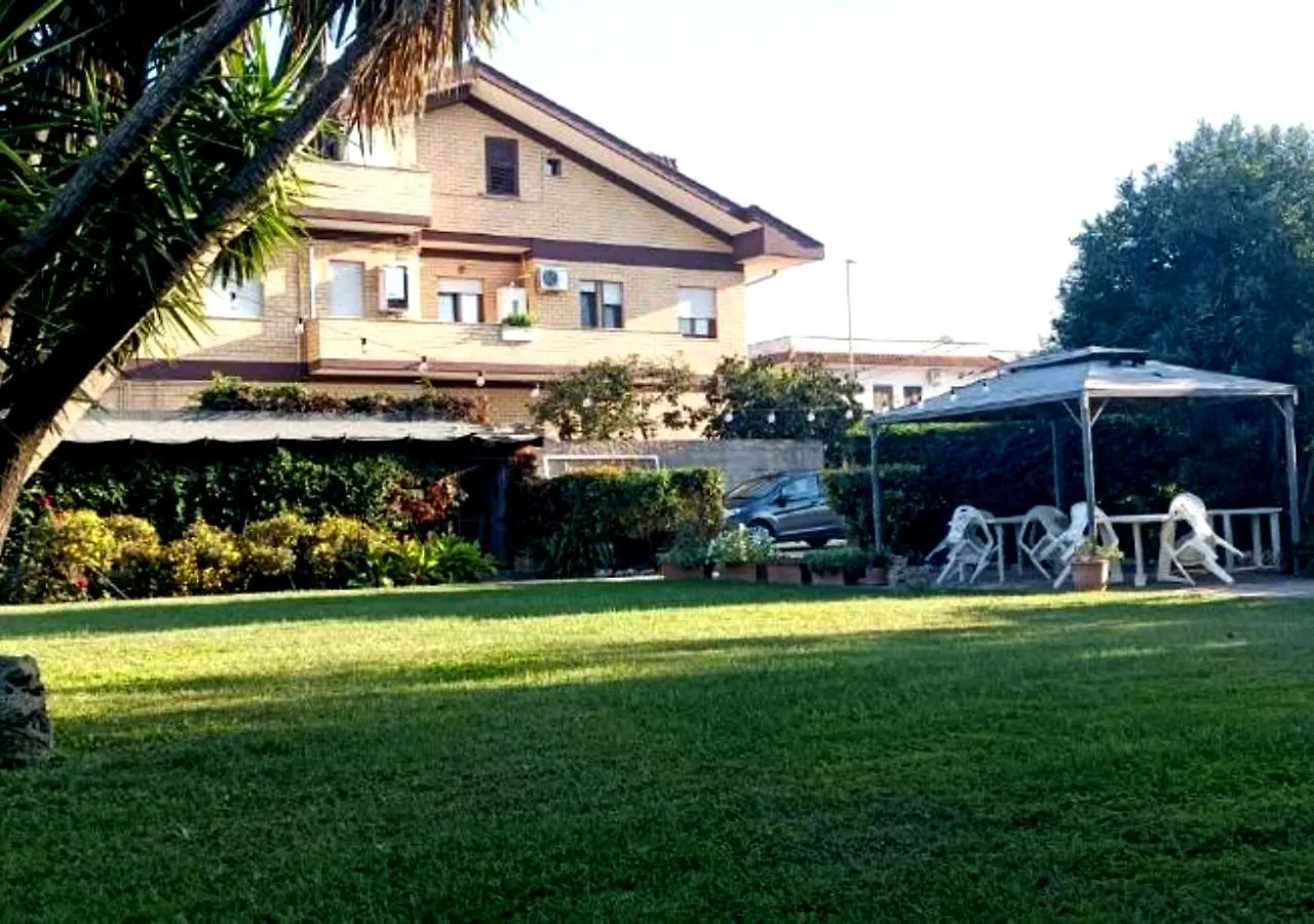 Grand Comfort Apartment - Two-Bedroom Suite - Fiumicino Airport - Self Check-In 0*,  Italy