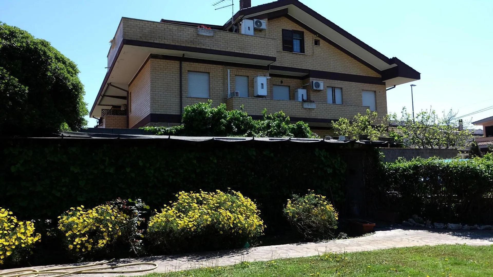 Grand Comfort Apartment - Two-Bedroom Suite - Fiumicino Airport - Self Check-In
