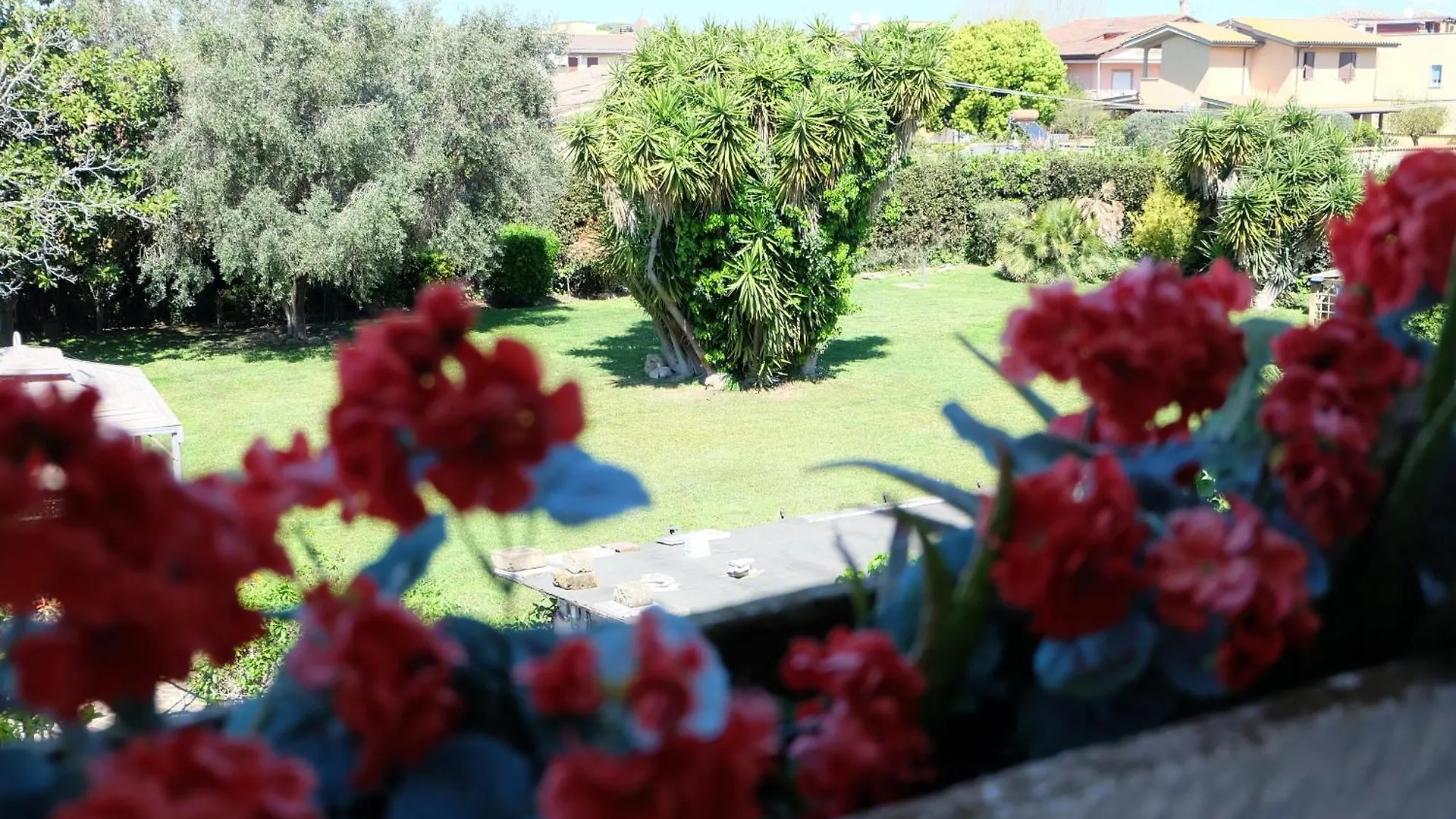 Grand Comfort Apartment - Two-Bedroom Suite - Fiumicino Airport - Self Check-In Italy
