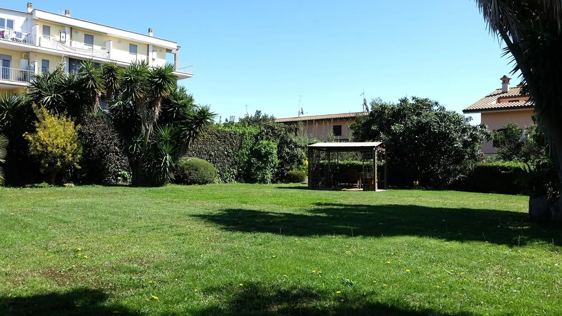 Grand Comfort Apartment - Two-Bedroom Suite - Fiumicino Airport - Self Check-In