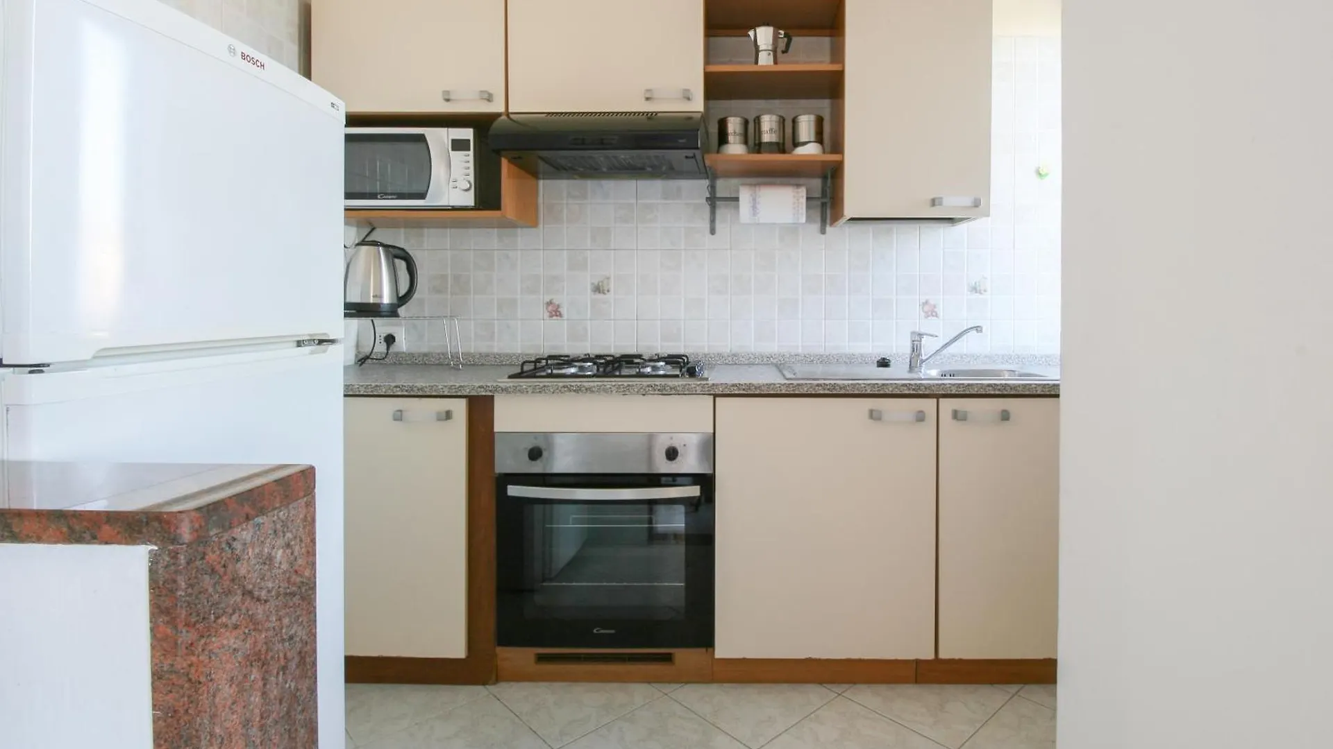 Grand Comfort Apartment - Two-Bedroom Suite - Fiumicino Airport - Self Check-In