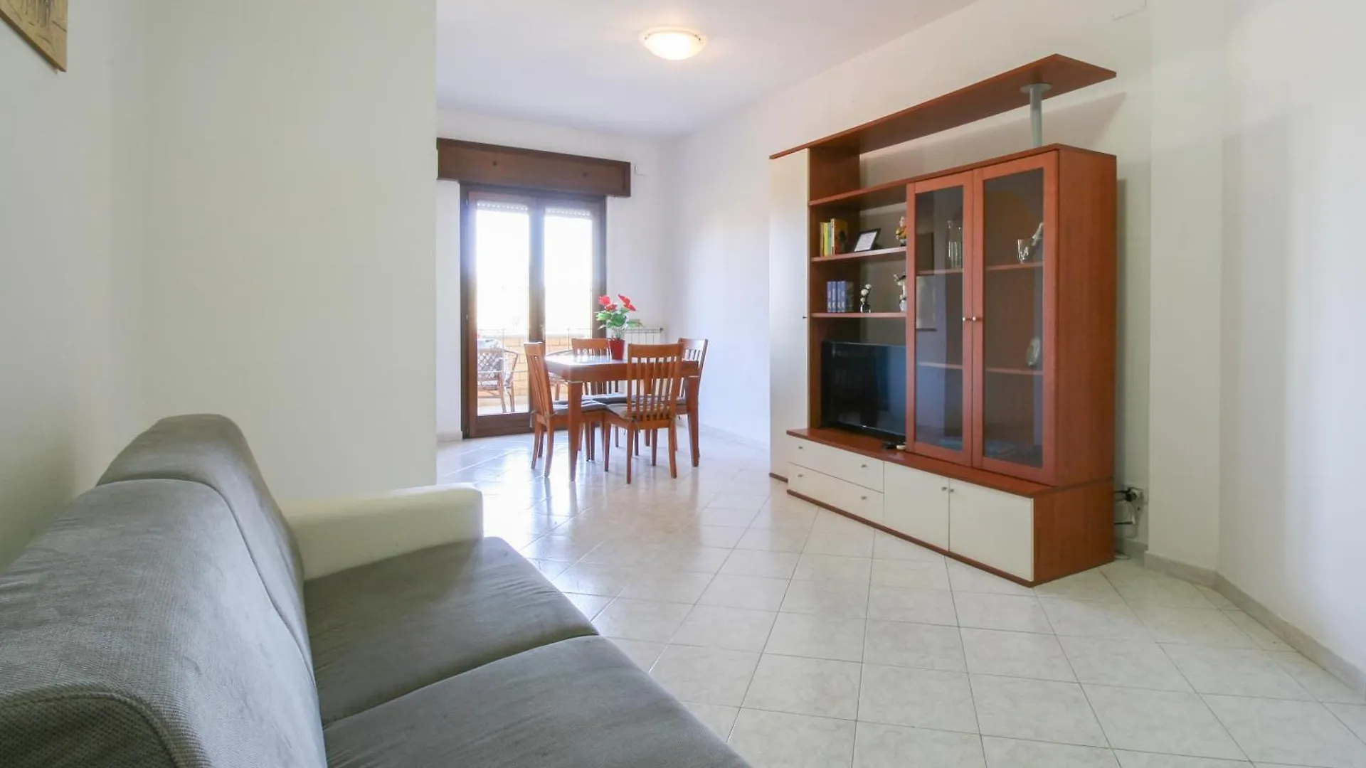 Grand Comfort Apartment - Two-Bedroom Suite - Fiumicino Airport - Self Check-In
