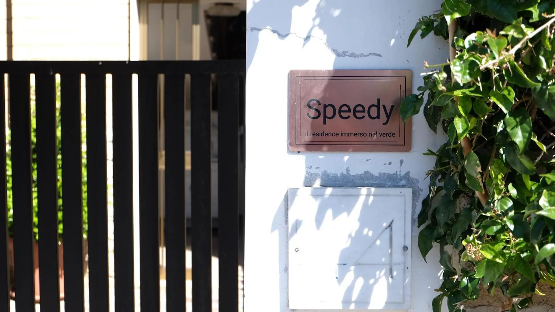 Grand Comfort Apartment - Two-Bedroom Suite - Fiumicino Airport - Self Check-In