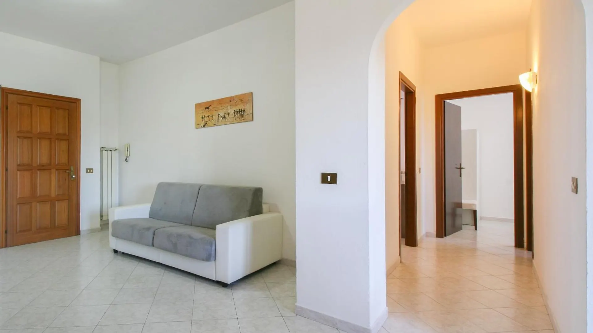 Grand Comfort Apartment - Two-Bedroom Suite - Fiumicino Airport - Self Check-In